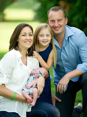 Liver transplant patient Laurie and family - with newborn